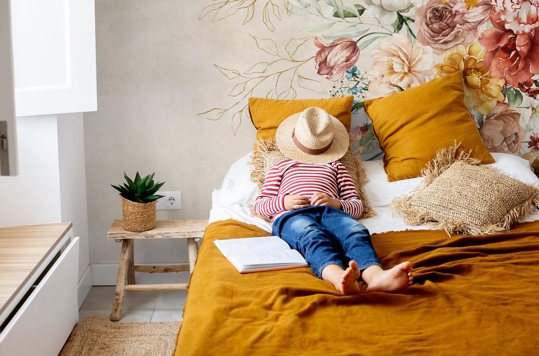 Watercolor Floral Bouquet Elegant Wallpaper Mural