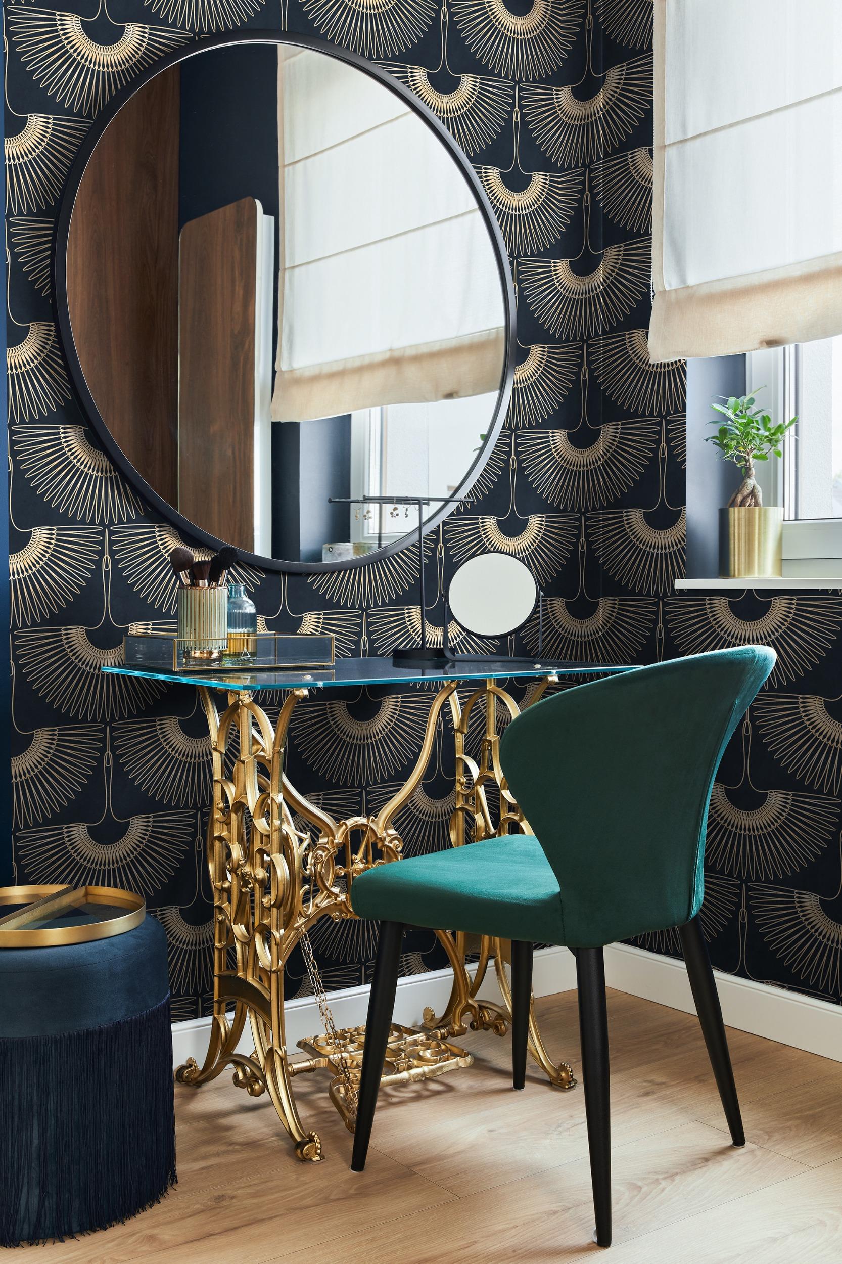 Japanese Crane Harmony Pattern Wallpaper Mural