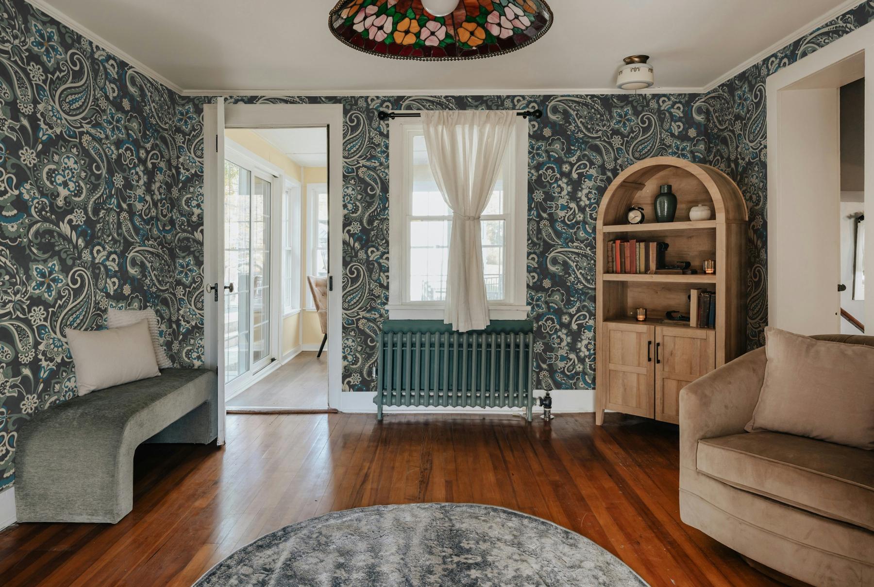 Vintage Floral Paisley Wallpaper Mural
