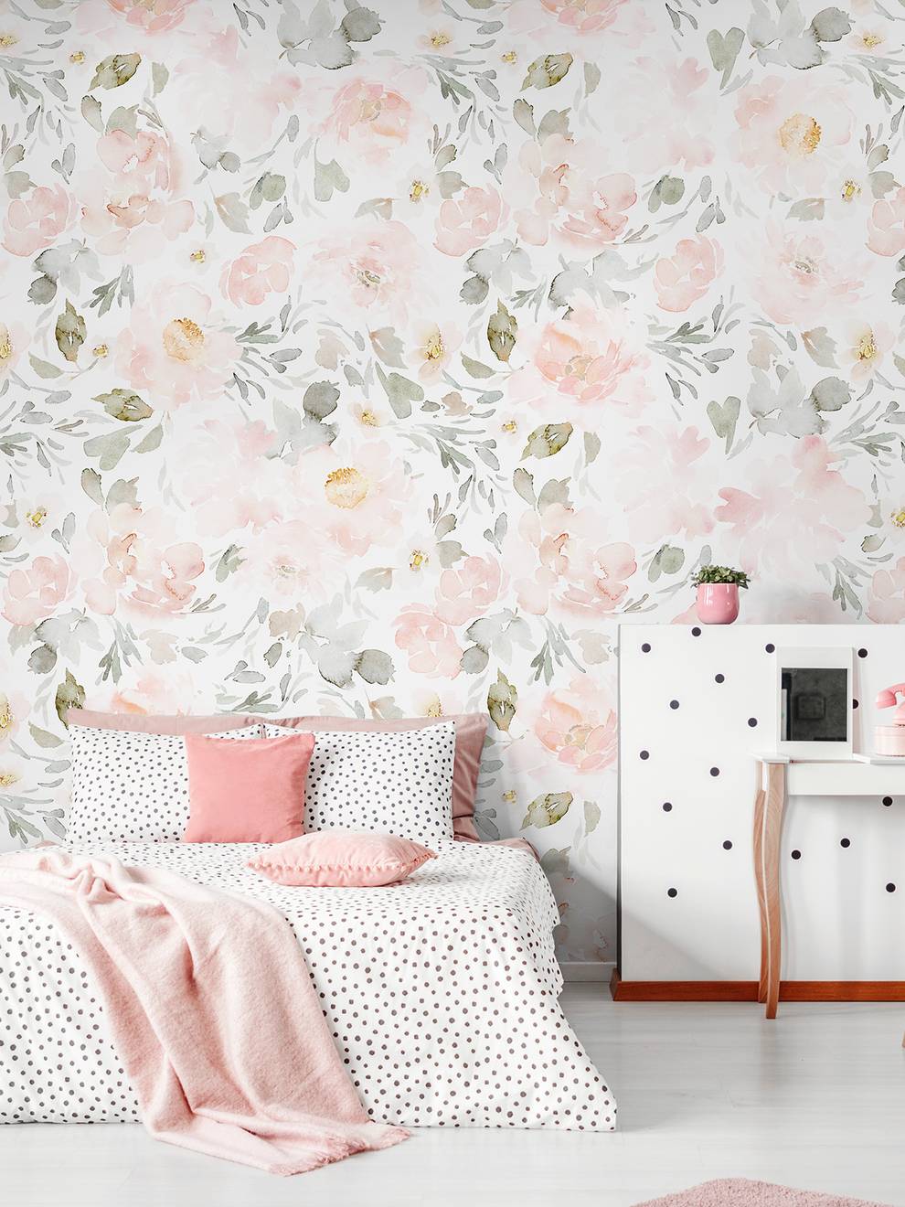 Watercolor Pink Floral Pattern Wallpaper Mural