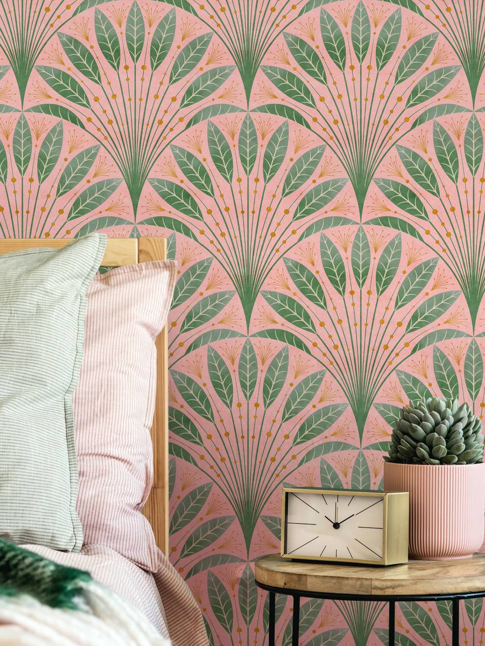 Elegant Fan Leaf Pattern Wallpaper Mural