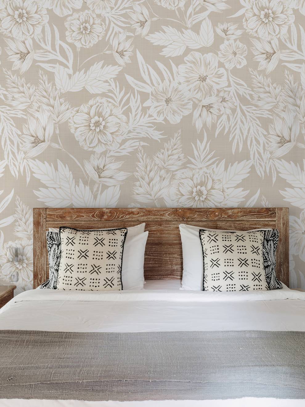 Elegant Watercolor Peony Pattern Wallpaper Mural