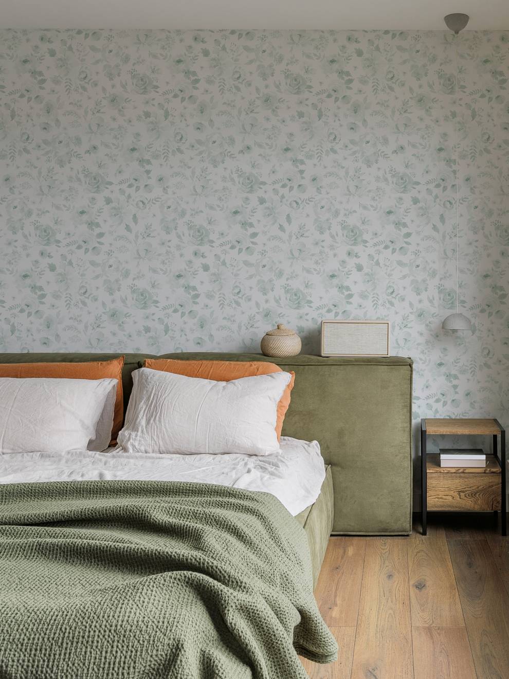 Elegant Soft English Floral Wallpaper Mural